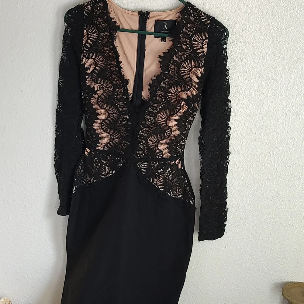 London Limited Edition V-Neck Bodycon Midi Dress Scalloped Lace Motoboho GODDESS - Picture 3 of 16